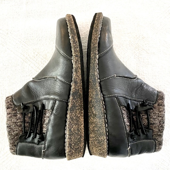 Aetrex Tessa Boots in Black with Sweater & Zip Details Orthotic Arch Support - Picture 5 of 16